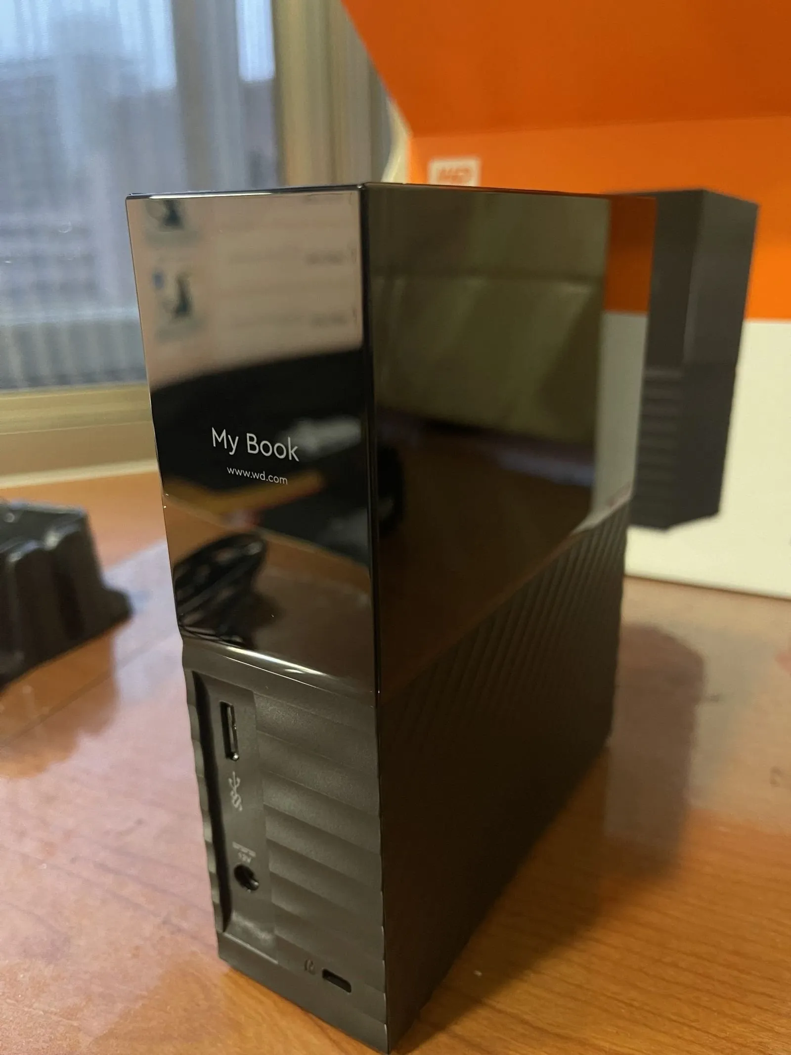 【嗡嗡開箱 #7】WD - My Book 14TB 3.5吋外接硬碟 | 不專業開箱文