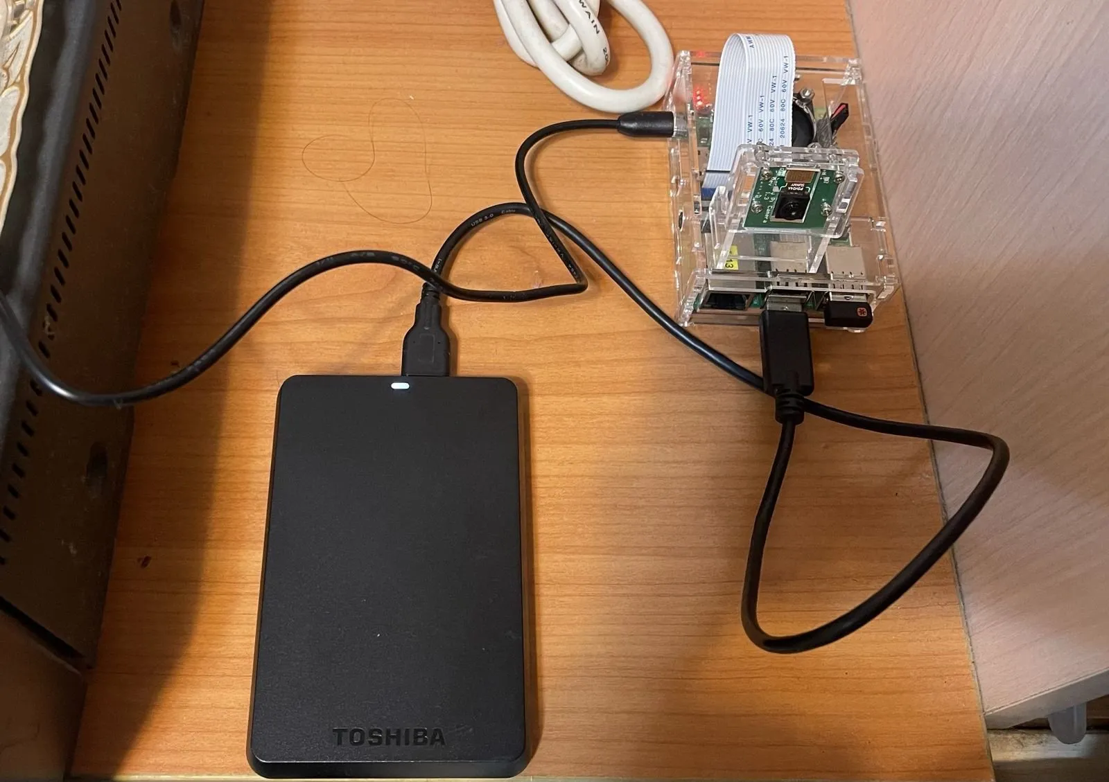 【Rpi3】Raspberry Pi 3 / 樹莓派 透過 rpi3 自製簡易低成本家用 NAS (家用雲端硬碟) | 內含 NAS (私有雲) 與 雲端硬碟 (公有雲) 的比較 | rpi3 NAS